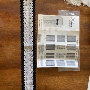 Vintage Delton brand men’s lace dickie